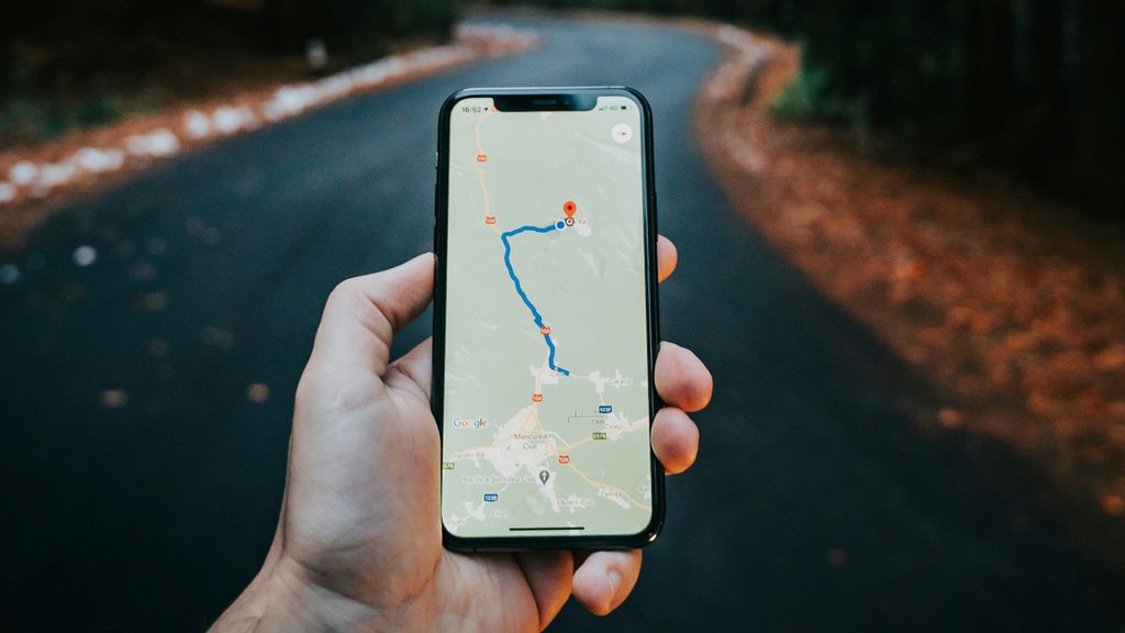 Google Maps te ajuda a chegar na folia ou a evitar trânsito durante o Carnaval (Imagem: Tamas Tuzes-Katai/Unsplash)