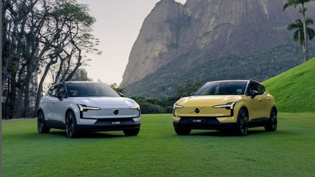 Volvo EX30 é um dos dois modelos da marca sueca na lista dos elétricos mais vendidos do semestre (Imagem: Divulgação/Volvo)