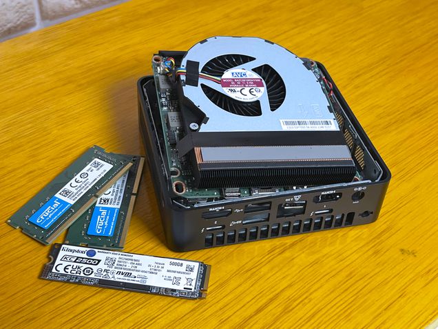Intel NUC 12 Pro