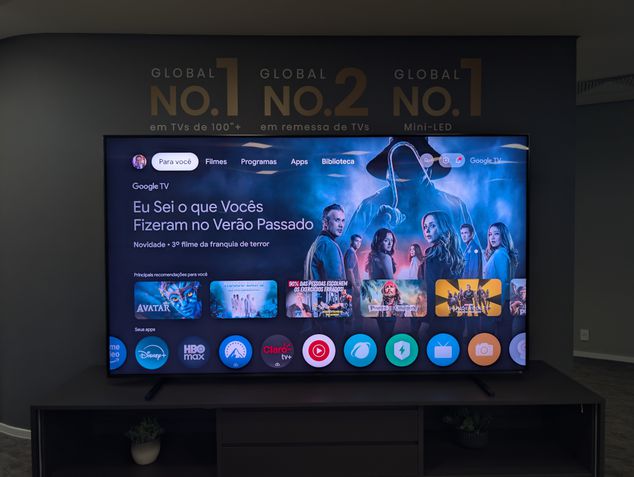 TV Hisense 116UX