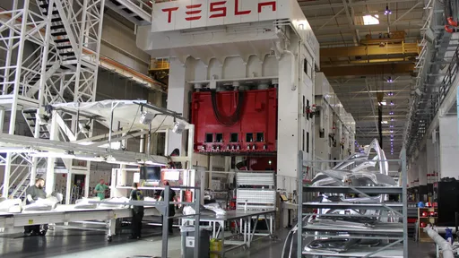 Insuficiência na produção pode ser motivo para ritmo lento de vendas da Tesla