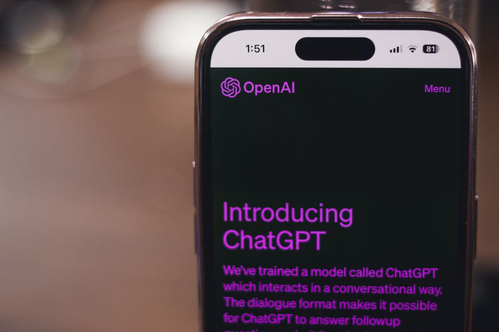 ChatGPT é o produto mais famoso da OpenAI (Imagem: Sanket Mishra/Unsplash)