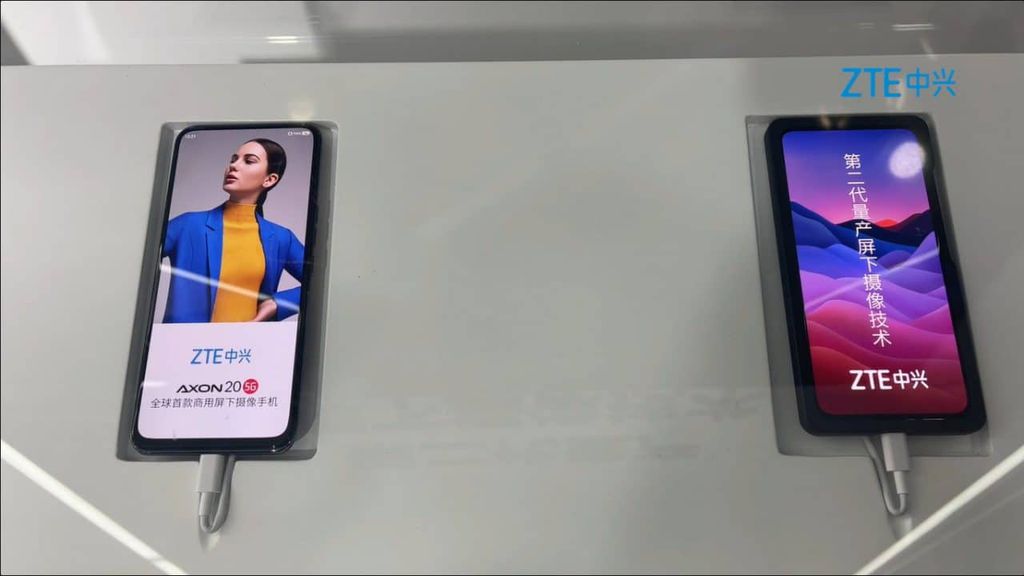 Modelos dispostos em exposição presencial em Xangai. (Imagem: ZTE/Reprodução)