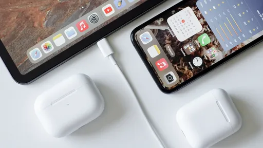 União Europeia obriga Apple a adotar USB-C no iPhone a partir de 2024