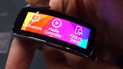 Samsung Gear Fit é atualizado para permitir visualização vertical