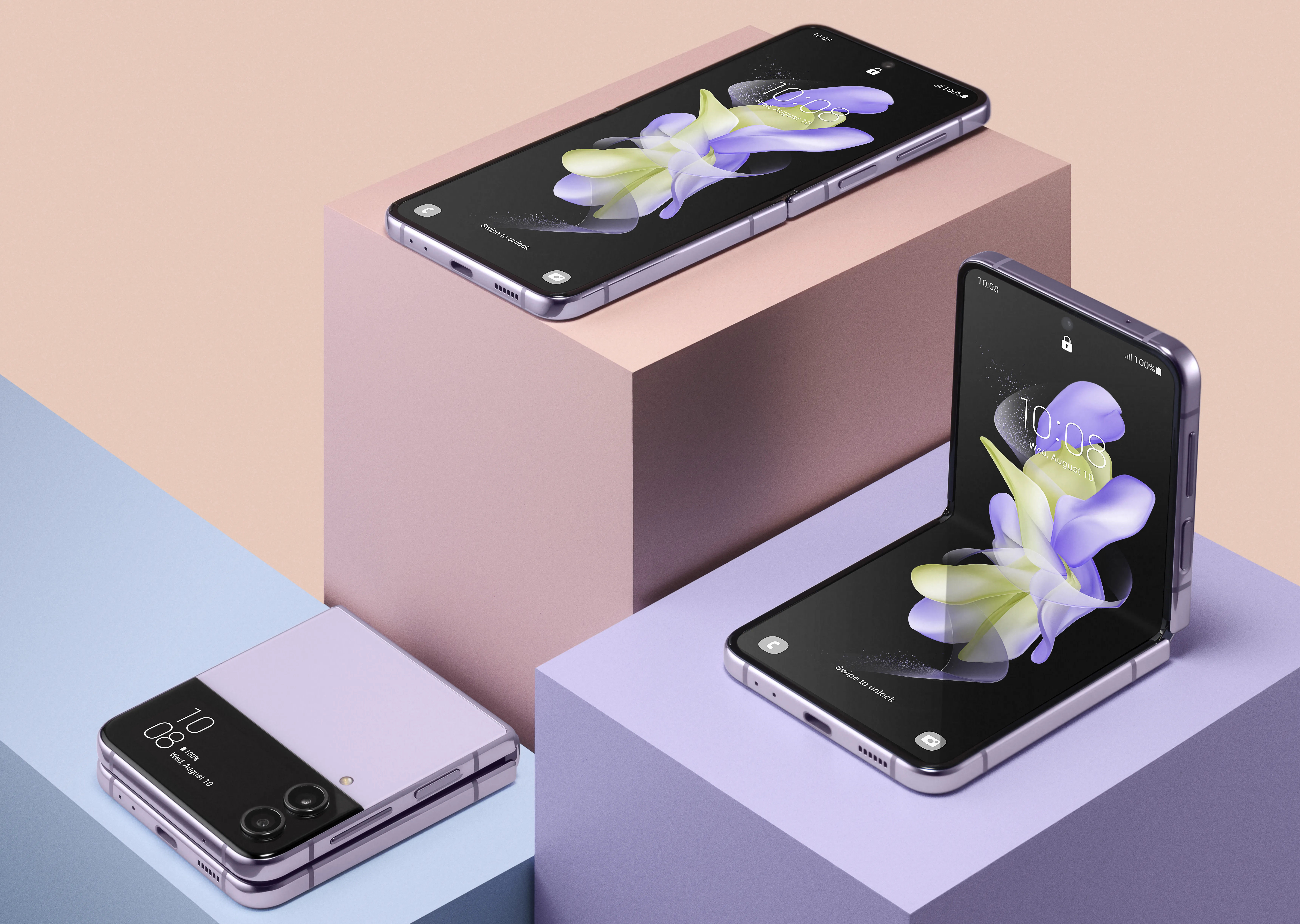 O novo Galaxy Z Flip 4 se destaca pelo chipset Snapdragon 8 Plus Gen 1, maior bateria, câmera principal que capta mais luz e construção reforçada (Imagem: Divulgação/Samsung)
