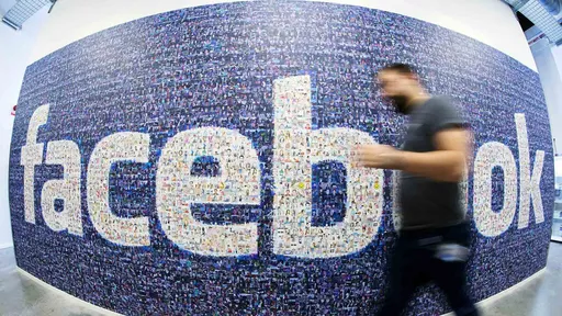 Extensão "dedo duro" mostra as pessoas que mais visitam seu perfil no Facebook