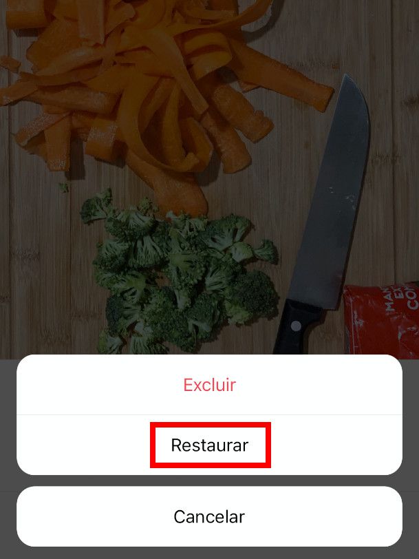 No menu aberto em seguida, clique em "Restaurar" (Captura de tela: Bruno Salutes)