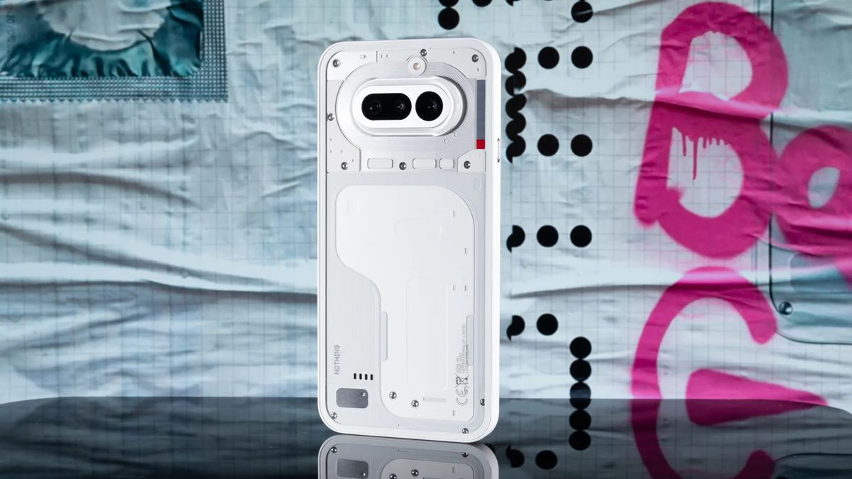 Nothing está vindo para o Brasil; 1º celular da marca é homologado na Anatel