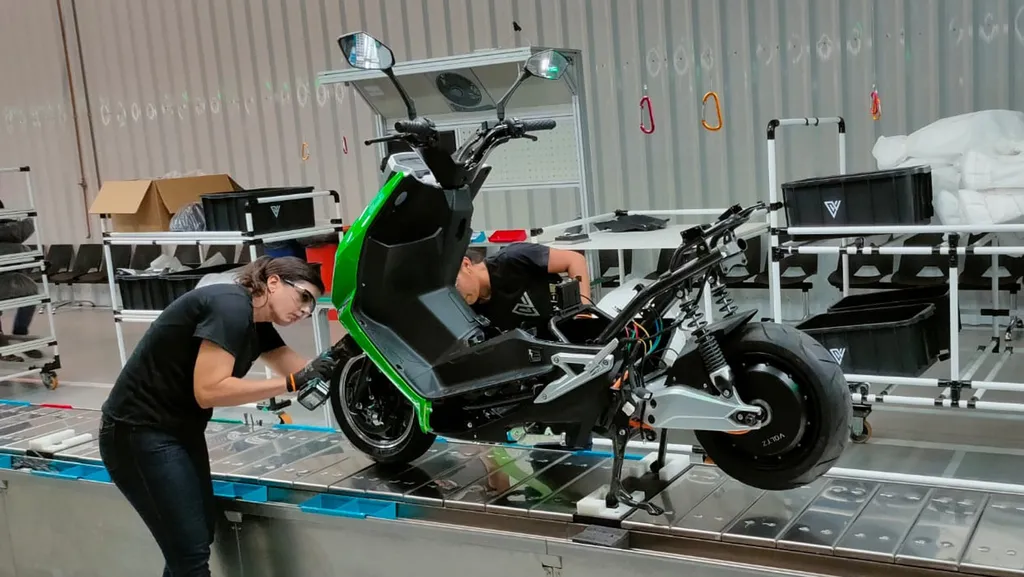 EV1 Sport será uma das motos elétricas fabricadas na planta da Voltz, em Manaus (Imagem: Paulo Amaral/Canaltech)