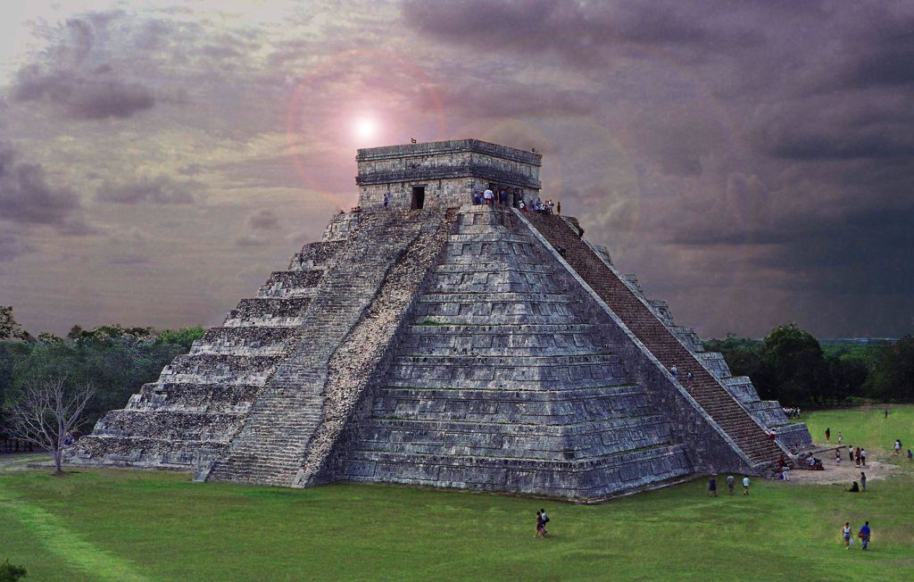O Sol representava um ciclo, na mitologia asteca. Com isso, cada Sol foi criado pelos deuses e teve seu fim sucessivamente (Imagem: Reprodução/Ted Van Pelt)