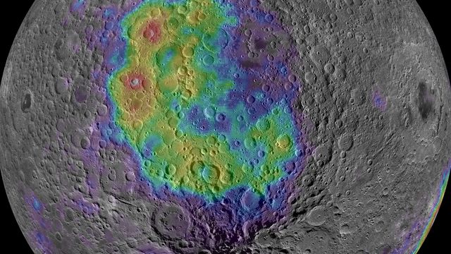 NASA/LRO/Lunar Prospector/D. Moriarty