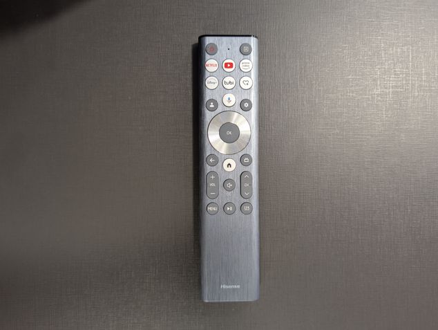 TV Hisense 116UX