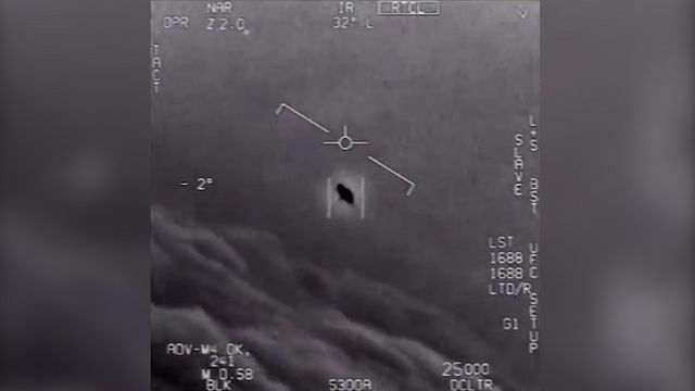 CT News - 28/04/2020 (Marinha dos Estados Unidos divulga vídeos de OVNIs)