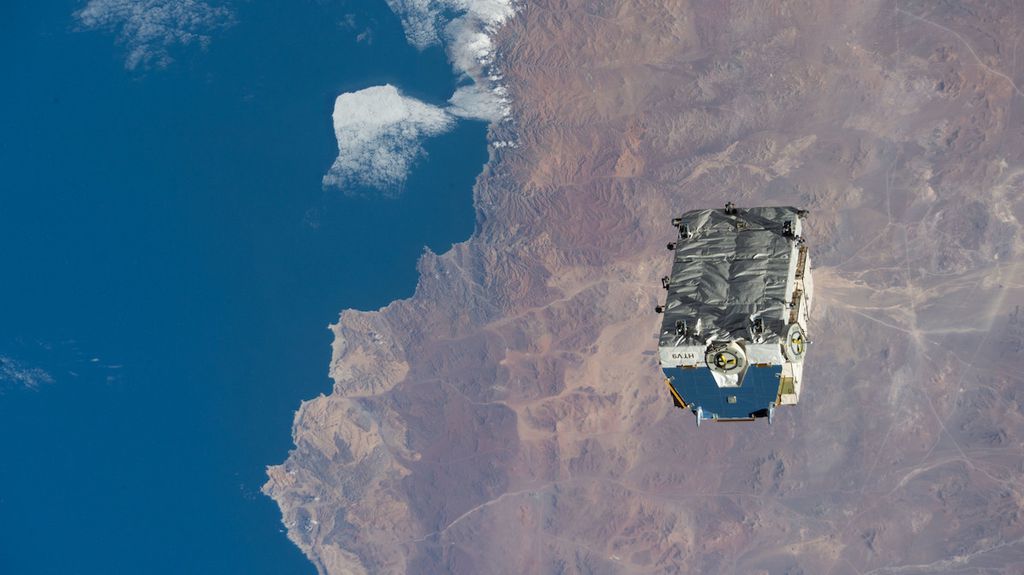 O palete registrado pela ISS enquanto passava acima do Chile (Imagem: Reprodução/NASA)