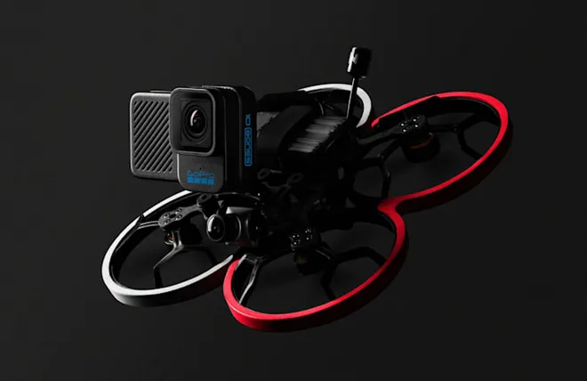 Suporte para drone acompanha o produto na caixa (Imagem: Divulgação/GoPro)