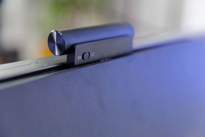 TCL 55C825 camera TCL