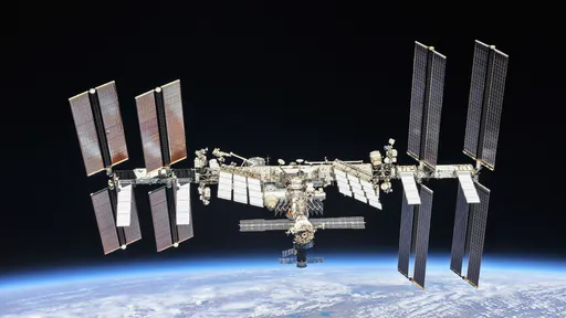 NASA espera que estações comerciais assumam o lugar da ISS após 2030