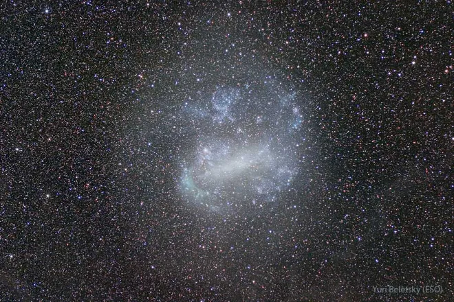 Grande Nuvem de Magalhães, a maior galáxia-satélite da Via Láctea (Imagem: Reprodução/Yuri Beletsky (Carnegie Las Campanas Observatory, TWAN))