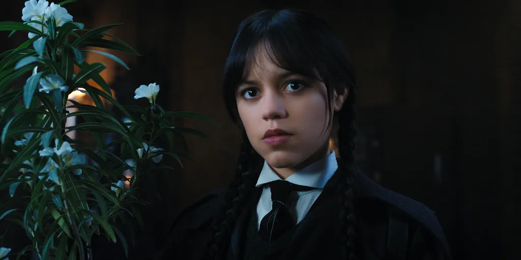 Jenna Ortega entrega boa atuação e carisma ao interpretar Wandinha. (Imagem:Reprodução/Netflix)