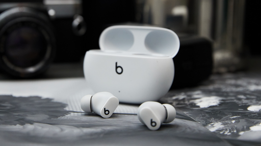 Beats Studio Buds chega ao Brasil com som de qualidade, ANC e preço para poucos