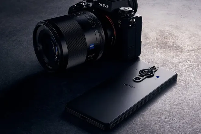 Sony Xperia Pro-I foi apresentado com sensor utilizado em câmeras mirrorless da marca (Imagem: Divulgação/Sony)