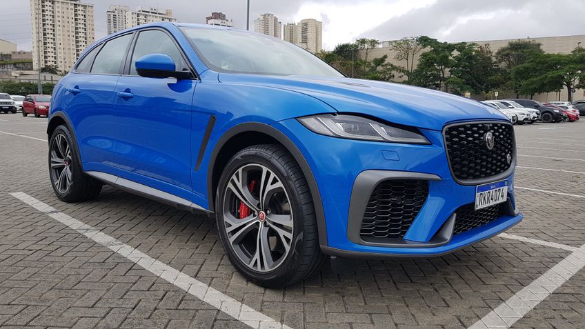 Jaguar F-Pace SVR