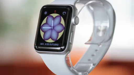 BAIXOU | Apple Watch Series 3 está em promoção no Zoom