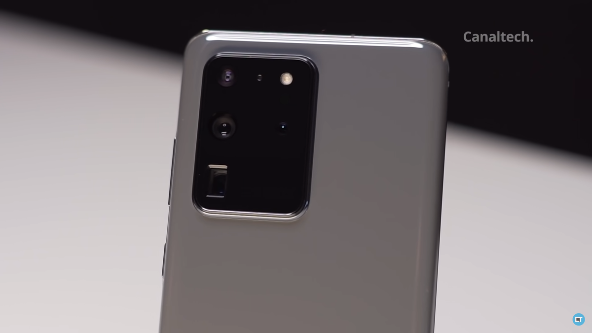 Galaxy S20 Ultra é atualizado mesmo após o fim do suporte; entenda