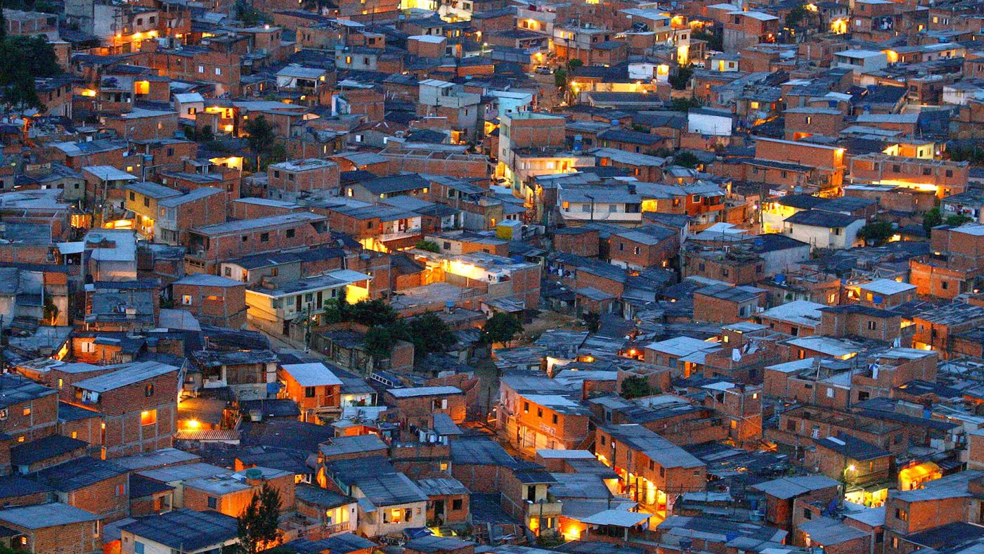 Paraisópolis, a maior favela de São Paulo, ganha banco e moeda próprios