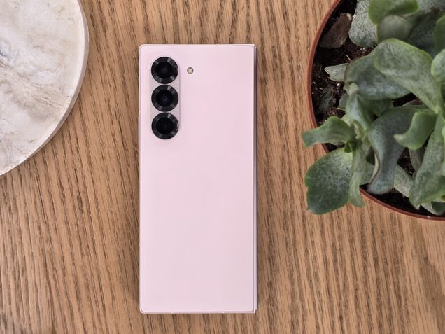 Galaxy Z Fold 6