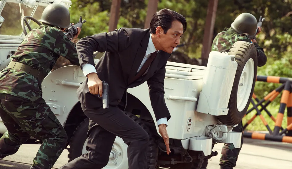 Filme parte do atentado real contra o presidente da Coreia do Sul para transformar história em thriller de espionagem (Imagem: Divulgação/Synapse)