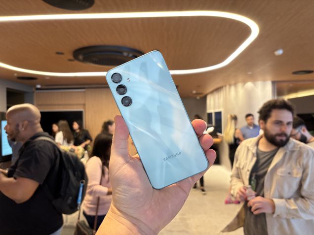 Galaxy A16 no evento de lan&ccedil;amento