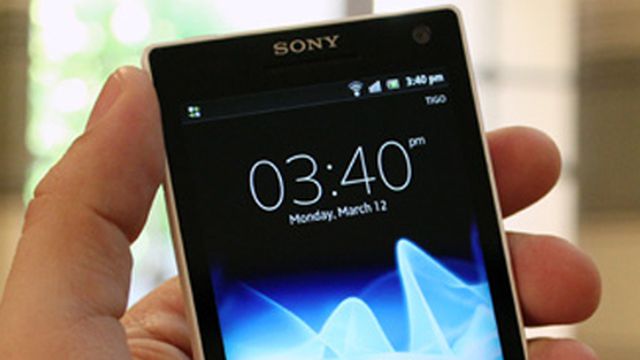 Análise: Xperia S, o smartphone top de linha da geração anterior da Sony