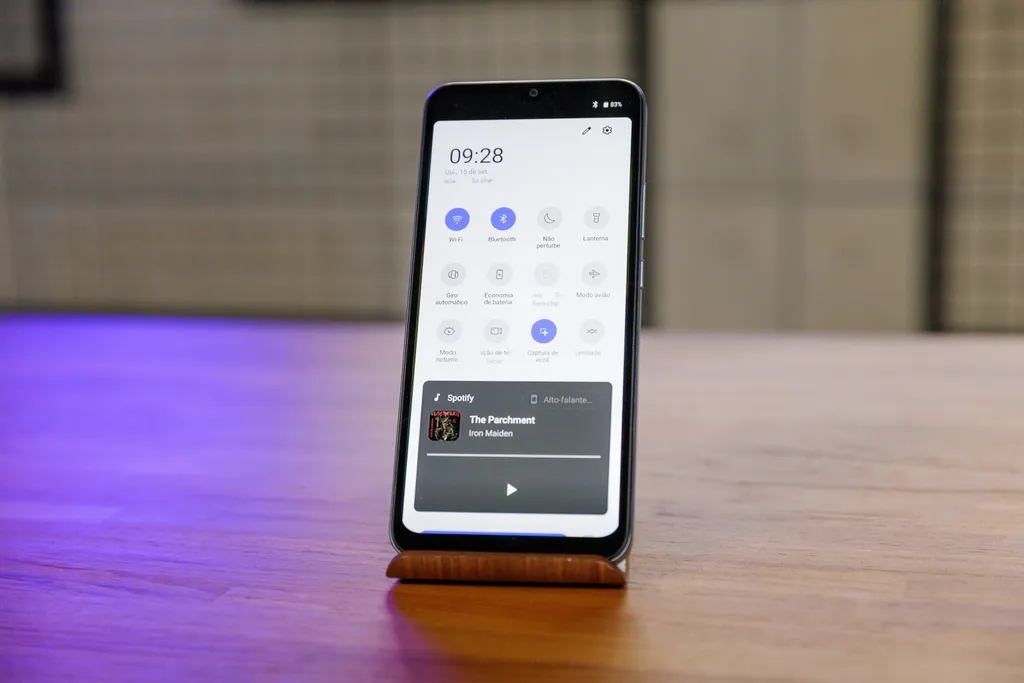 Realme C30 conta com o Android Go, versão mais leve do sistema operacional do Google (Imagem: Ivo Meneghel Jr/ Canaltech)