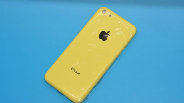 Rumor: iPhone 5C terá capa de plástico resistente a arranhões