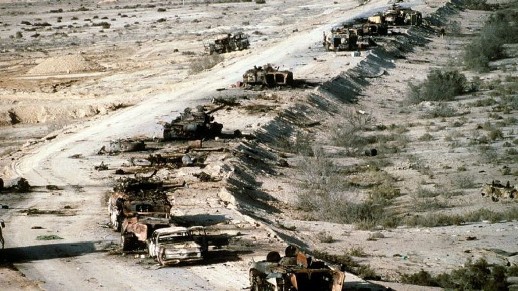 Highway 80, a estrada da morte que interliga o Kuwait e o Iraque (Imagem: War History Online)