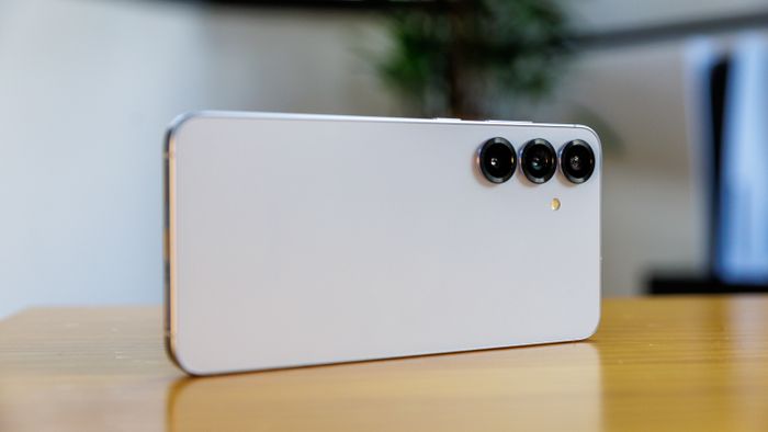 Produção de celulares vai desabar em 2026, prevê agência de mercado