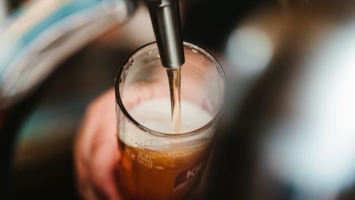 Missão civil da SpaceX levará cerveja que será leiloada quando voltar à Terra