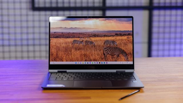 Review Galaxy Book2 360 | 2-em-1 premium com ótimo desempenho