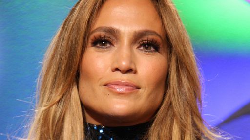 Atlas | Novo sci-fi da Netflix terá Jennifer Lopez como inteligência artificial