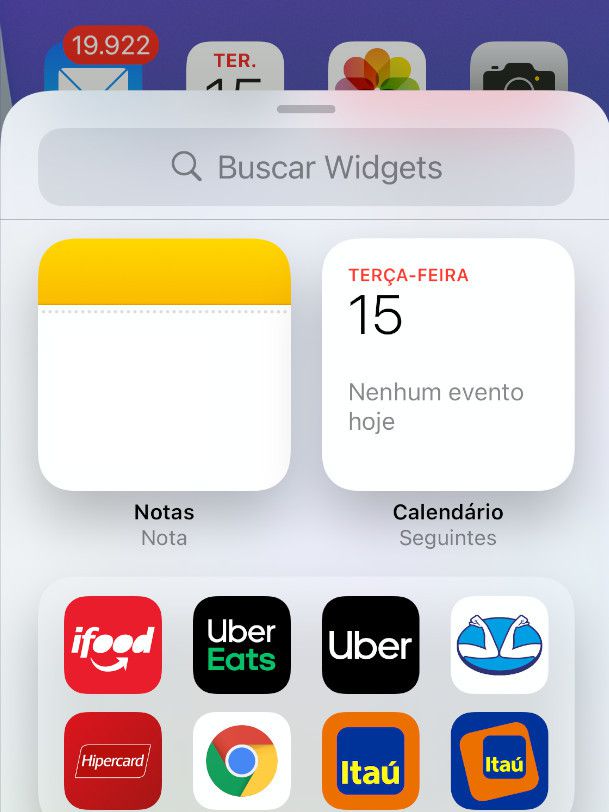 O iOS também possui a opção de Widgets na tela inicial (Captura de tela: Bruno Salutes)