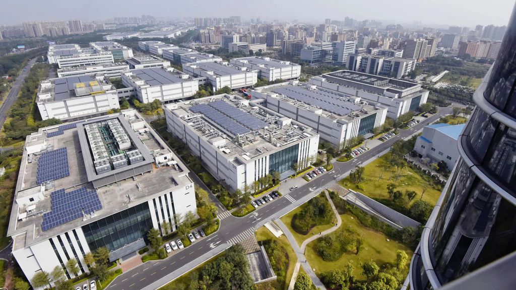 Fábrica da Huawei em Dongguan, na China