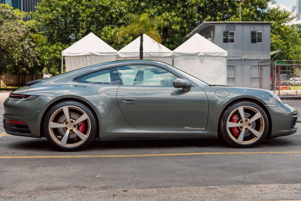 Porsche Carrera 911 S é a prova de que ícones não envelhecem, se renovam (Imagem: Ivo Meneguel Jr/Canaltech)