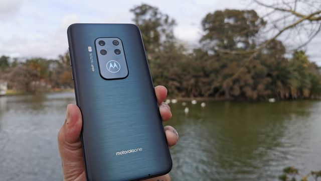 Motorola One Zoom é anunciado oficialmente por R$ 2.499