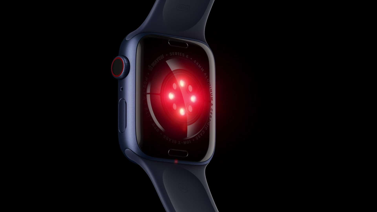 Apple Watch Series 8 lançado com sensor de temperatura e detecção de  colisões - Olhar Digital