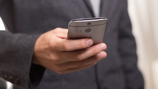 Preços de smartphones subiram até 266% no primeiro trimestre brasileiro