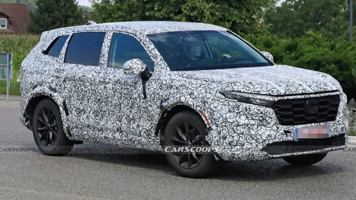 Honda prepara “pacotão” com Accord e Civic híbridos e novo CR-V