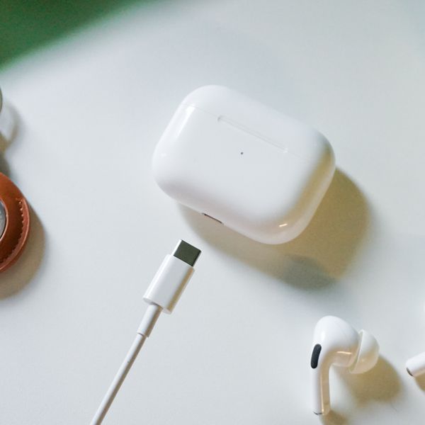 Apple testa AirPods Pro 2 com USB-C substituindo Lightning - Canaltech