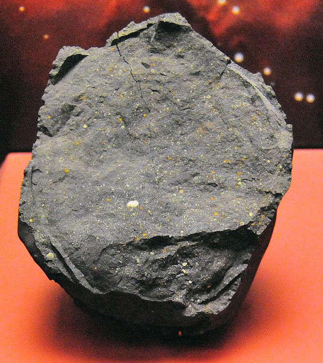O meteorito de Murchison caiu na Austrália em setembro de 1969 com a poeira estelar mais antiga já vista na Terra (Imagem: Divulgação)
